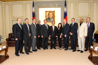 Canadian Parliamentary representatives at the Taiwanese Presidential Palace